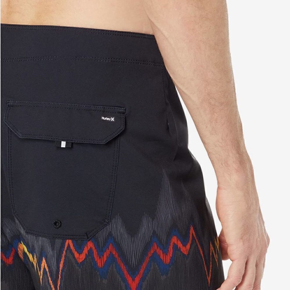 Hurley - Phantom Weekender 20" Boardshorts - Picture 3 of 6